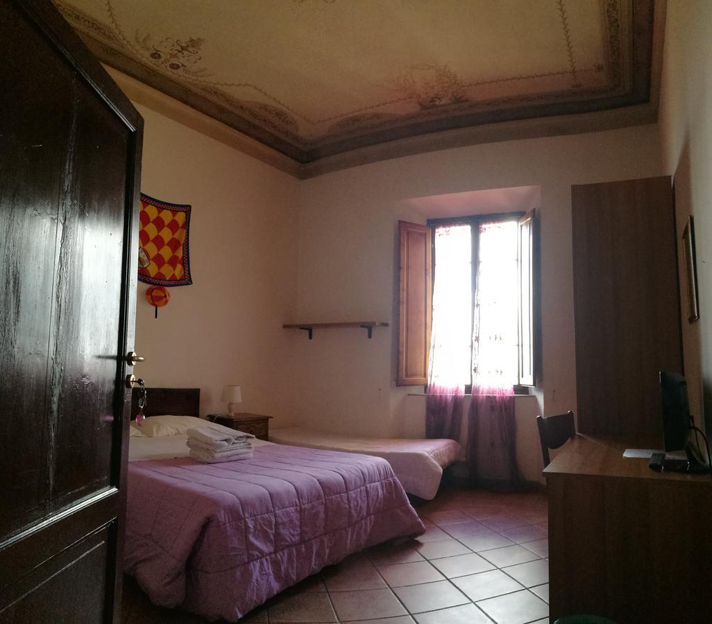 Casa Di Alfredo Affittacamere Siena Exterior photo